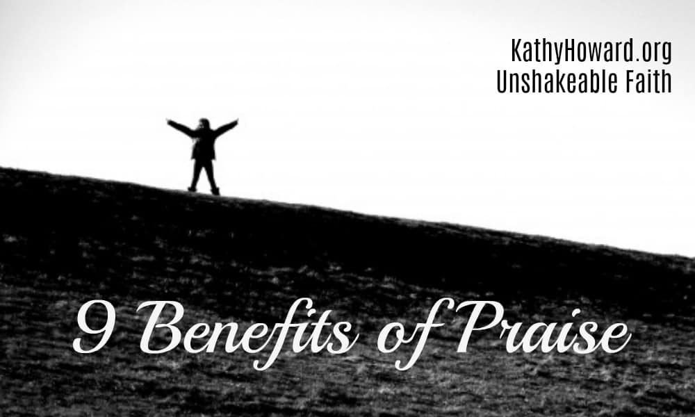 9 Benefits of Praise